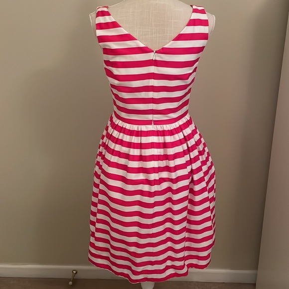 Lilly Pulitzer Pink and White Striped Eryn Dress with pockets - size 6 - Picture 4 of 12